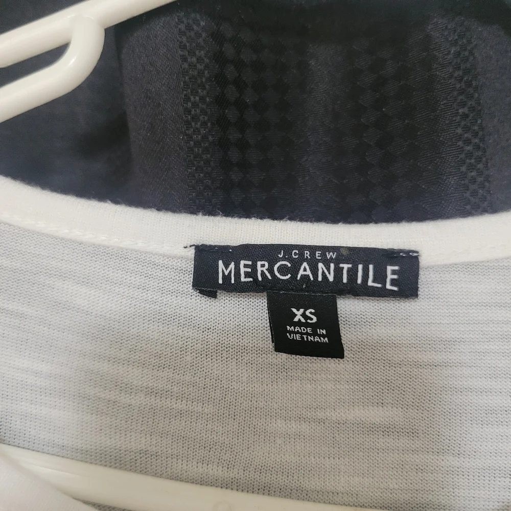 Jcrew Mercantile long sleeve knit top size xs